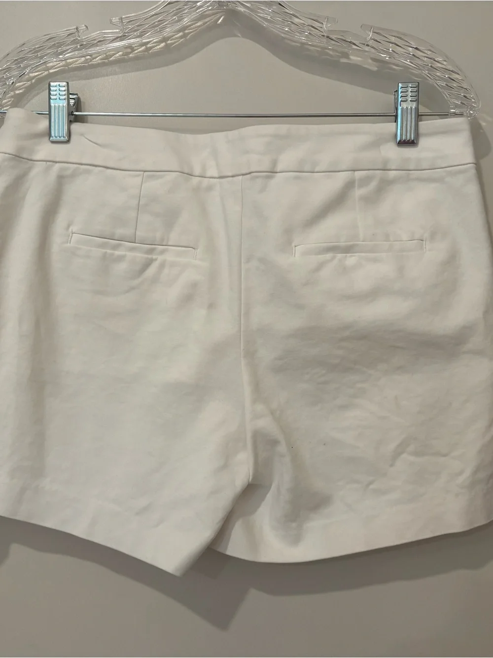 Lilly Pulitzer White Shorts Side Gold Button Tailored 4 - Picture 6 of 10